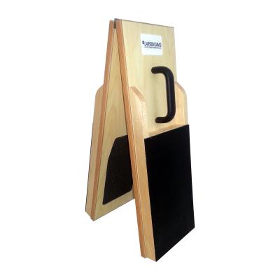 impulse generating source for building acoustics designed for wide frequency range
